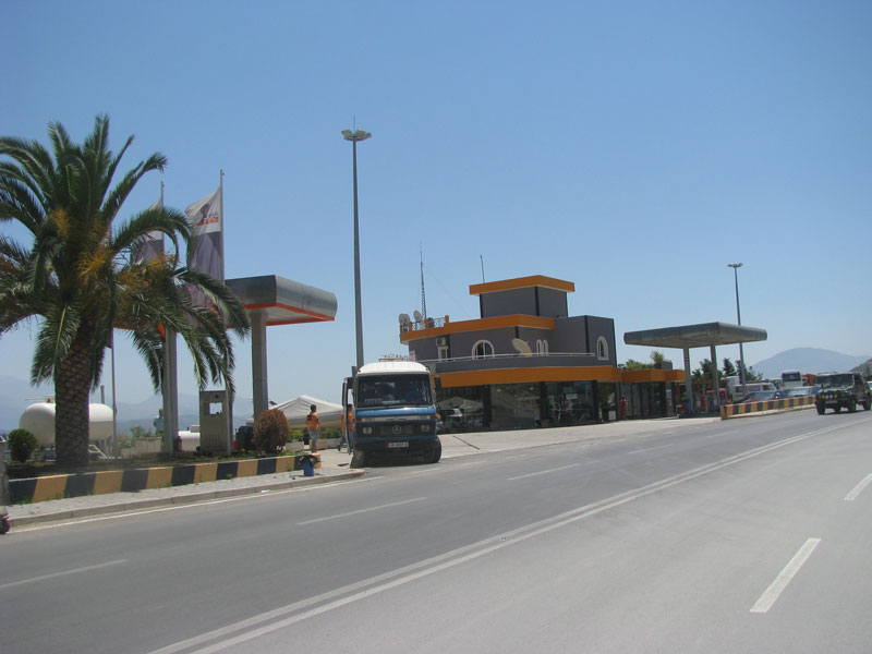  border=